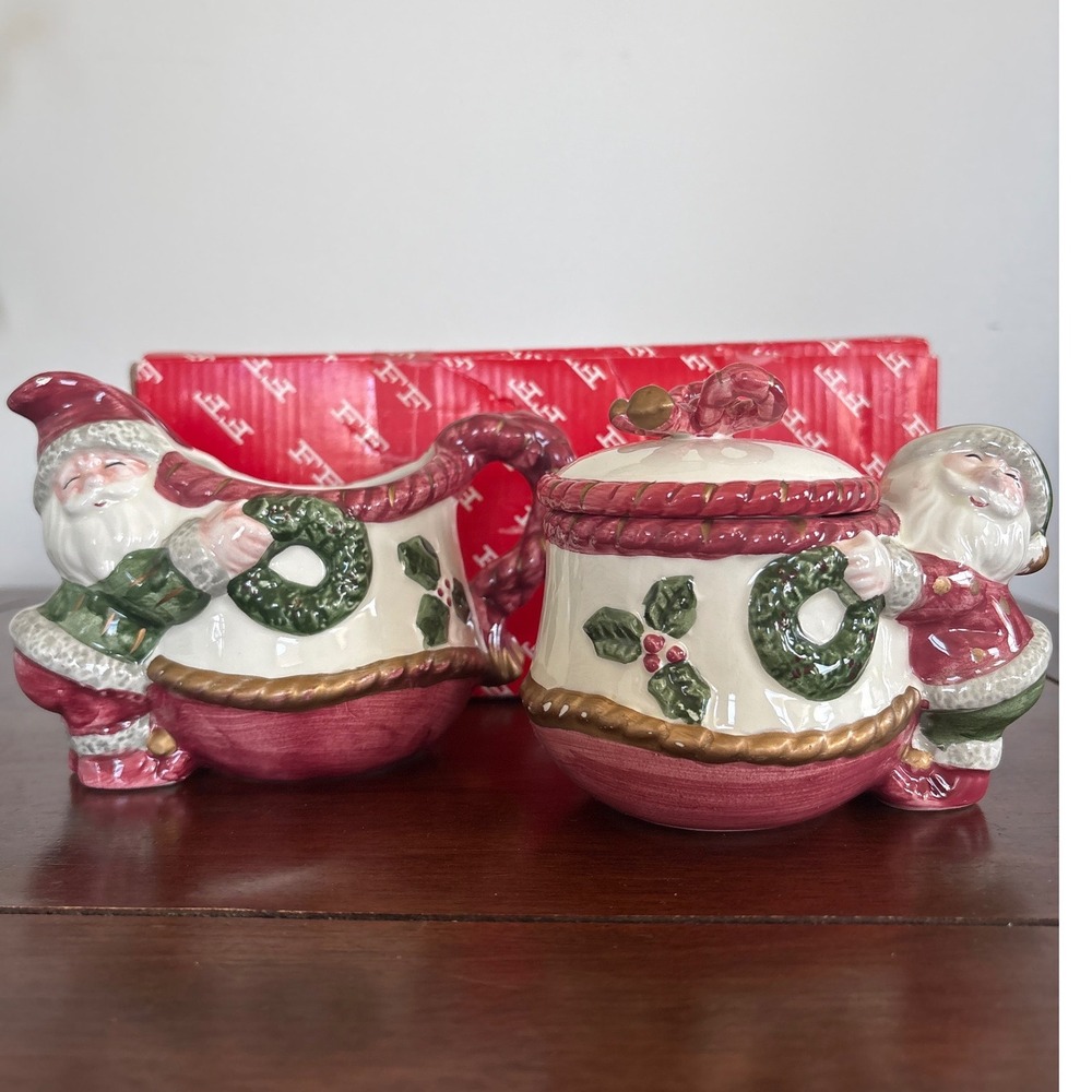 Fitz and Floyd Santa Claus Cream and Sugar Set Hand Painted Christmas Holiday‎